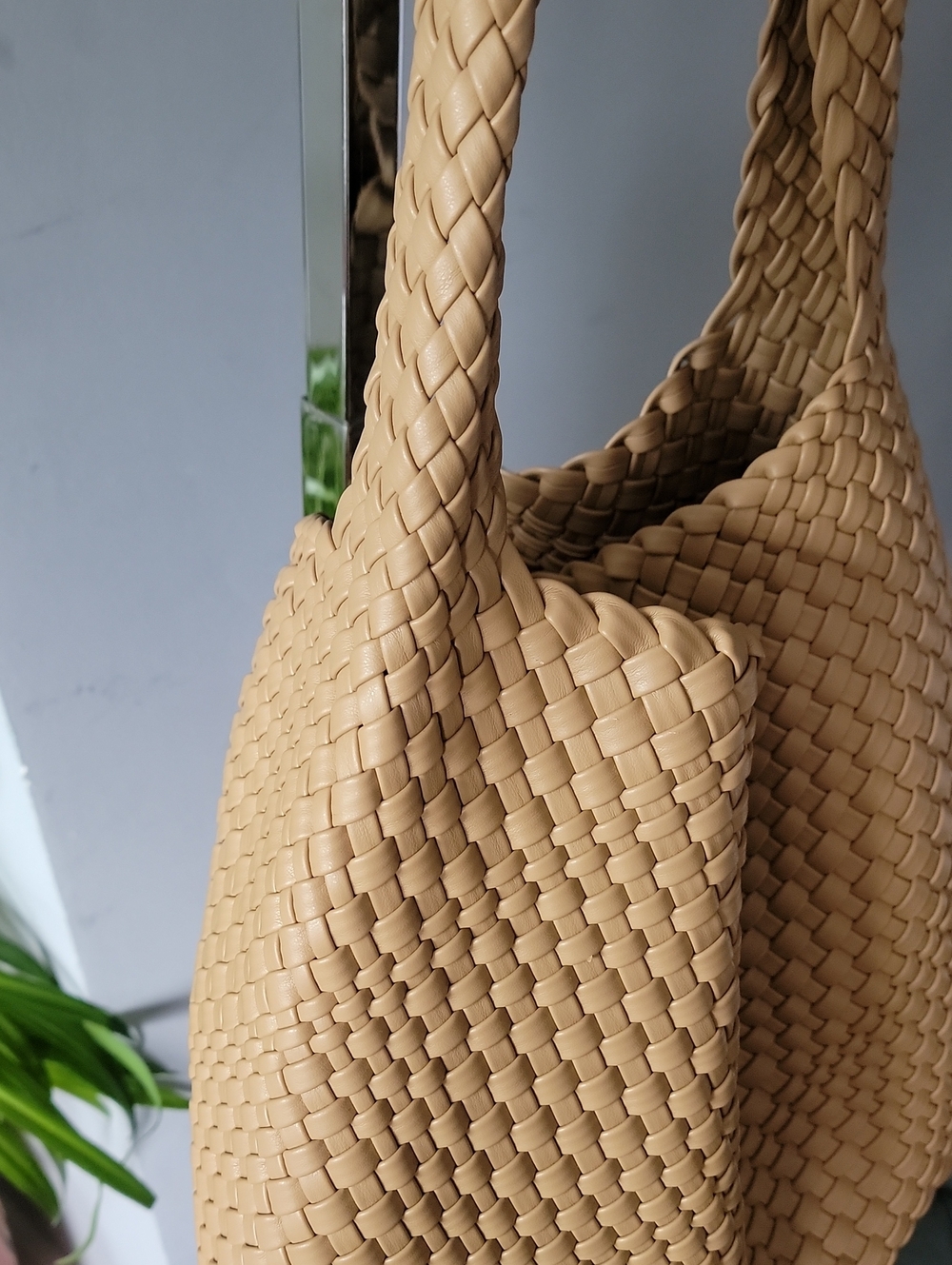 PETITE SIMONE HANDBAG - Picture 8 of 10
